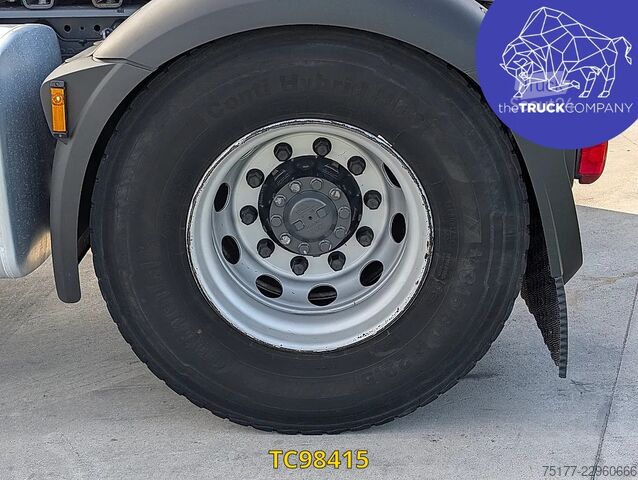 Standard-SZM DAF 85 CF 450