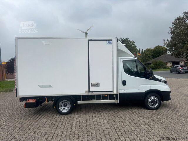 Koelwagen met geïsoleerde laadbak IVECO Daily 35C14 Tiefkühlkoffer mit LBW **Carrier***
