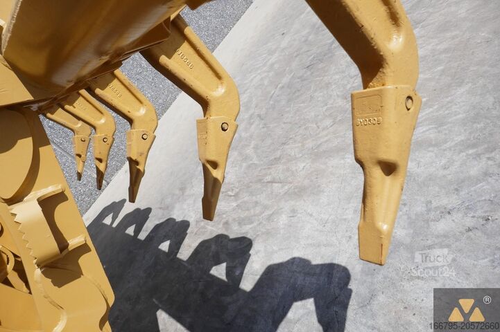 Grader Caterpillar 12H