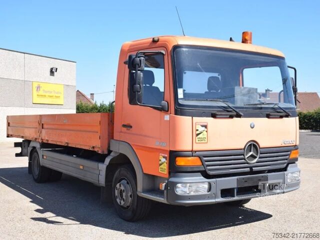Nakladalna ploščad Mercedes-Benz Atego 818