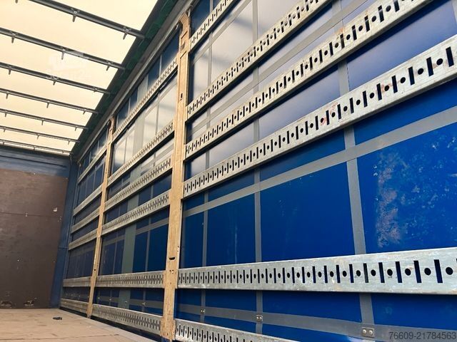 Reboque de carroçaria intercambiável KRONE Wechselbrücke Plane