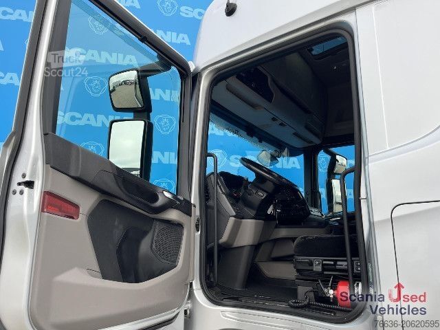 Gevaarlijke stoffen vrachtwagen Scania R 450 A4x2N RETARDER 8T FULL AIR DIFF-L P-AIRCO