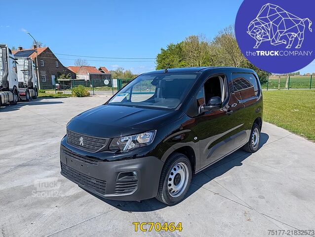 شاحنة بانل Peugeot Partner 1.5 BlueHDi 100