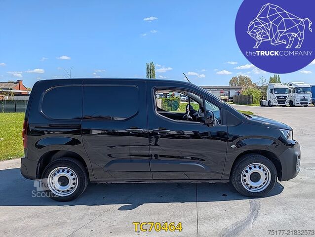 شاحنة بانل Peugeot Partner 1.5 BlueHDi 100