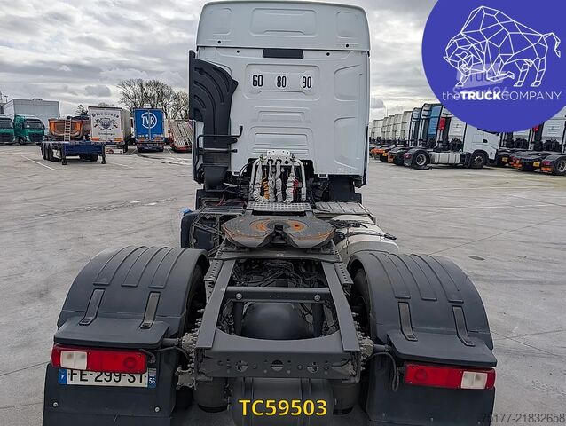 Standard-SZM Renault T 430