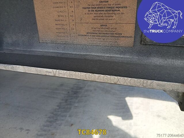 Csúszó ponyvák Fruehauf