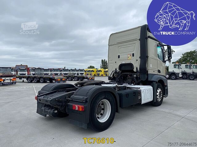 معيار SZM Mercedes-Benz Actros 1843