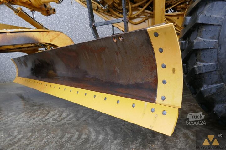 Грейдер Caterpillar 140H Ex-army