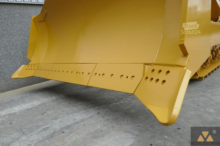 бульдозер Caterpillar D8T