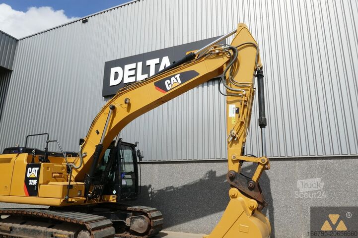 гусеничный экскаватор Caterpillar 320FL