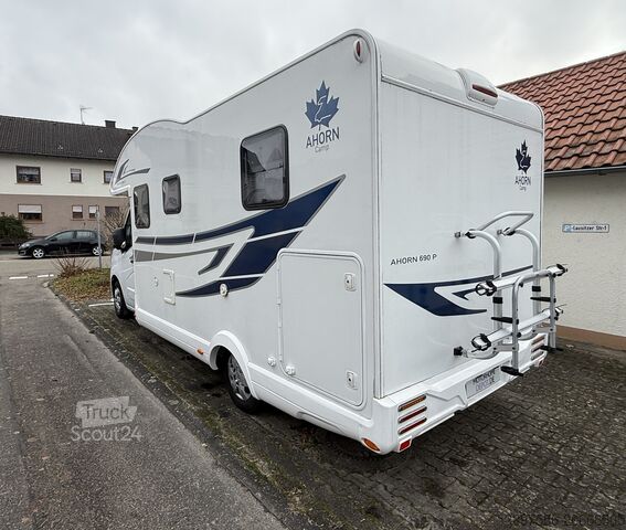 Autocaravana semi-integrada Ahorn Camp T 690 P