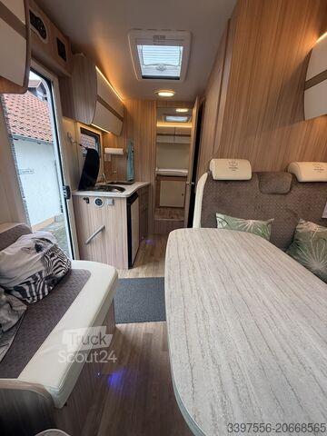 Autocaravana semi-integrada Ahorn Camp T 690 P