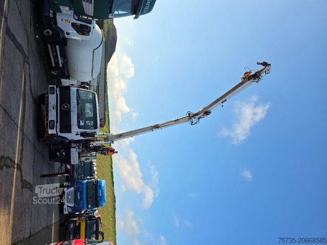 Autogru MERCEDES-BENZ 1722K