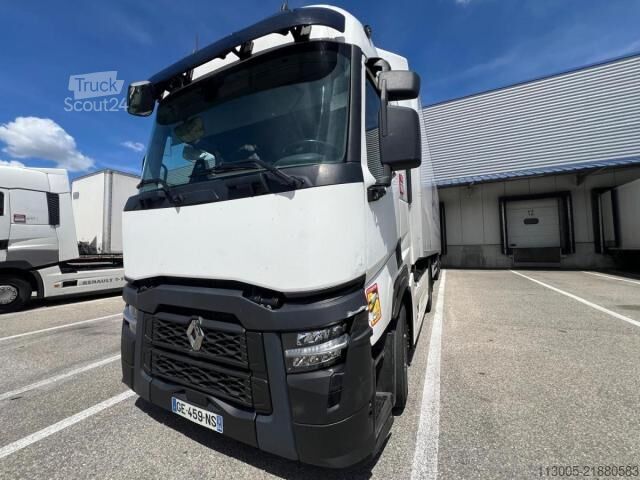Standardowy ciągnik siodłowy Renault Gamme T 480