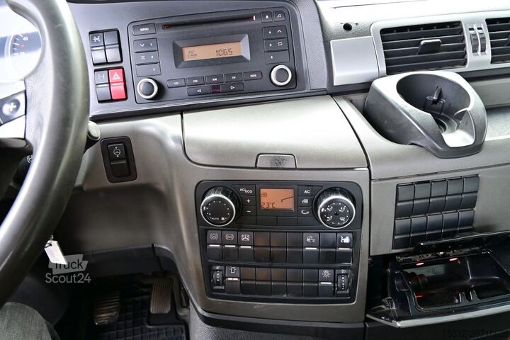 Tipper truck MAN TGS26.440 Retarder 6x4 AHK Blatt Blatt