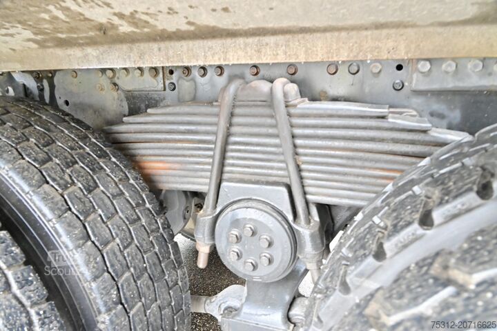 Tipper truck MAN TGS26.440 Retarder 6x4 AHK Blatt Blatt
