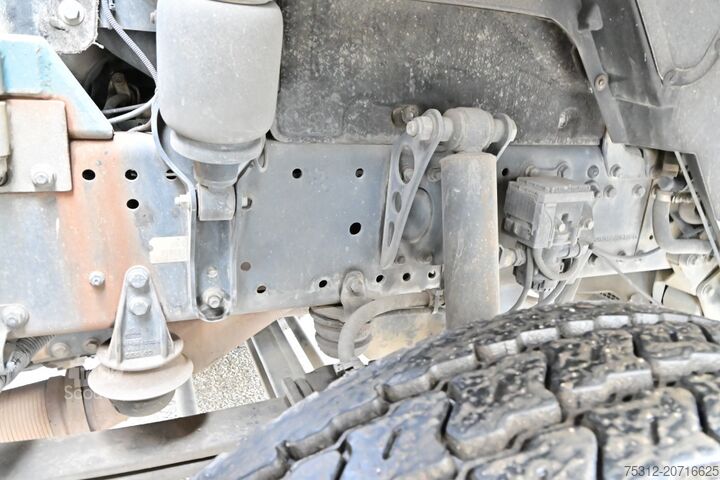 Tipper truck MAN TGS26.440 Retarder 6x4 AHK Blatt Blatt