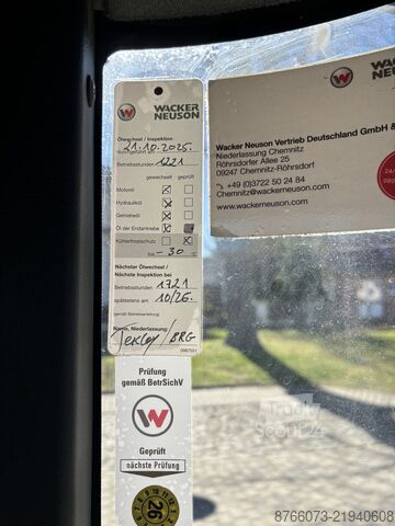 رافعة التحميل Wacker Neuson WL28