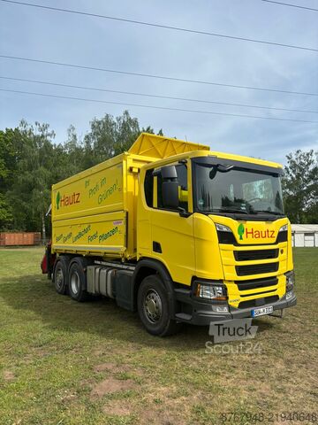 Grue montée sur camion SCANIA R500