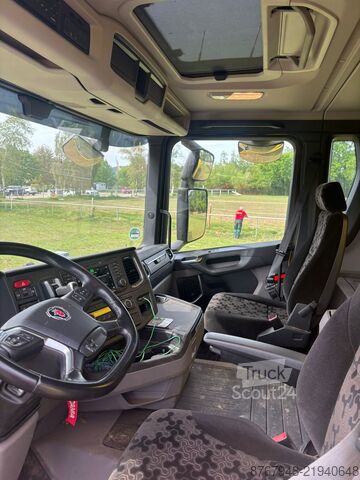 Grue montée sur camion SCANIA R500