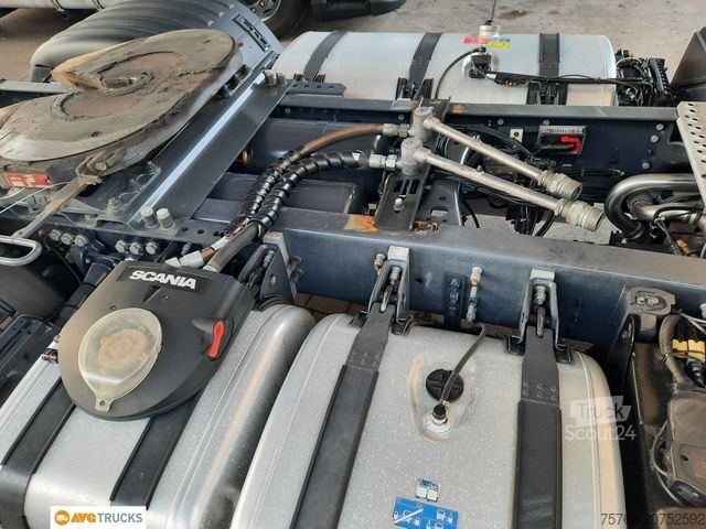 Standard SZM SCANIA R 460 2-KreisHydr.+Kipphebel Retarder 2xTank