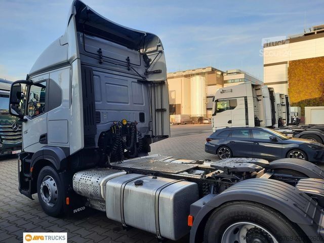 Standard SZM IVECO S-WAY 480 AT440ST/P Intarder Standklima 2xTank