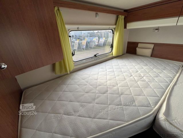 Ημιενσωματωμένο αυτοκινούμενο τροχόσπιτο EURAMOBIL Profila RS 720 EB - Hub/Einzelbetten - Sat/TV -