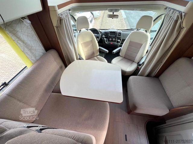 Ημιενσωματωμένο αυτοκινούμενο τροχόσπιτο EURAMOBIL Profila RS 720 EB - Hub/Einzelbetten - Sat/TV -