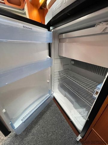 Ημιενσωματωμένο αυτοκινούμενο τροχόσπιτο LAIKA X 660 R | *Jetzt einsteigen - losfahren!*