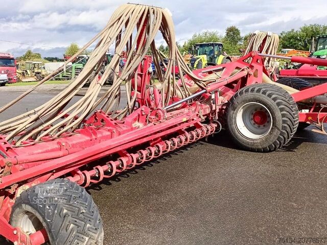 Σπαρτική μηχανή Kverneland Accord DG12000