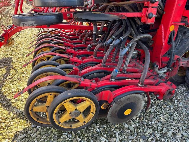 Semoir Väderstad SPIRIT 600C