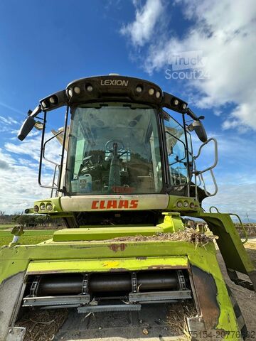 Ceifeira-debulhadora CLAAS Lexion 760 TT 4WD