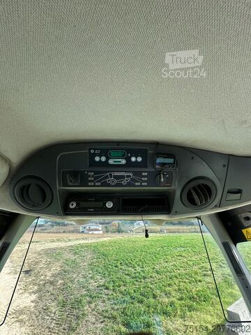 Ceifeira-debulhadora CLAAS Lexion 760 TT 4WD