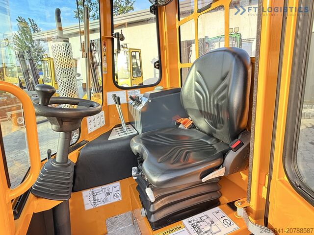 Chariot élévateur multidirectionnel Combilift C3000 GAS DUPLEX 4500 FREE LIFT CABIN