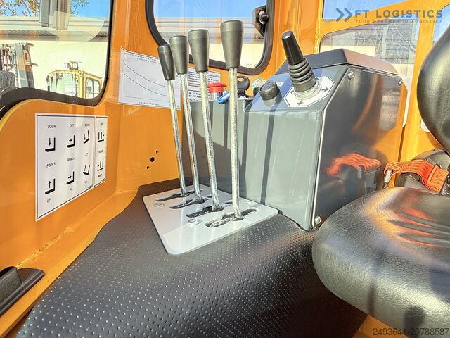 Chariot élévateur multidirectionnel Combilift C3000 GAS DUPLEX 4500 FREE LIFT CABIN