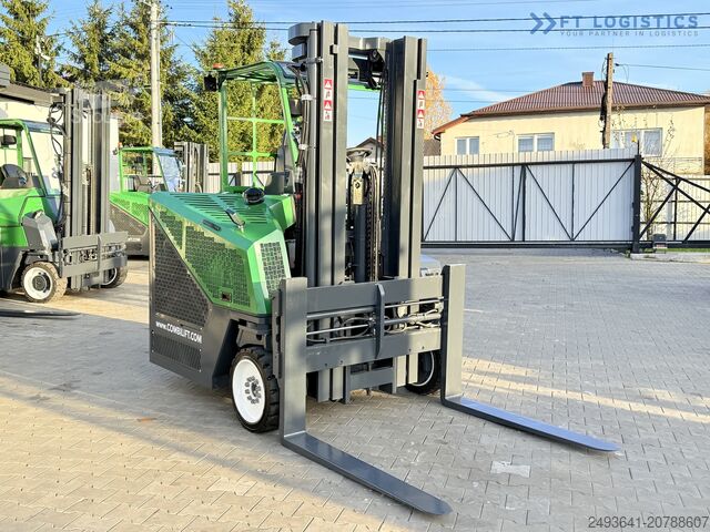 Chariot élévateur multidirectionnel Combilift CB4000 GAS TRIPLEX 5200 POSITIONER