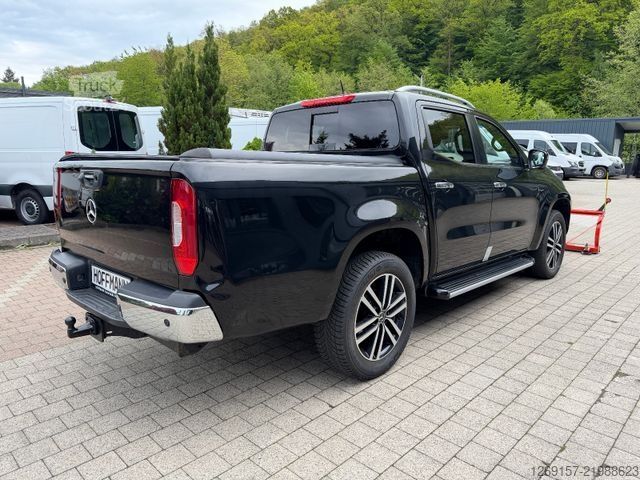 Furgon MERCEDES-BENZ X250d 4x4 Doppelkabine Allrad Schneepflug Schild