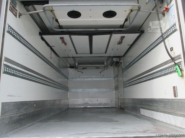 Kjølelastebil MERCEDES-BENZ Atego 1218*2xCarrier Kühlkoffer 6.18m*LBW*