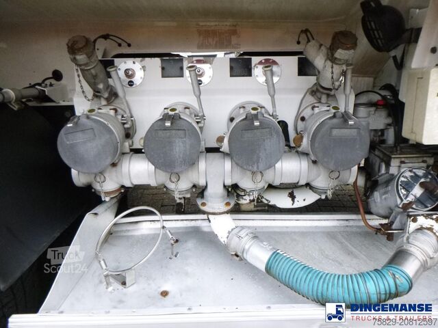 Tankwagen Scania P 270 DB 4x2 fuel tank 13.6 m3 / 4 comp