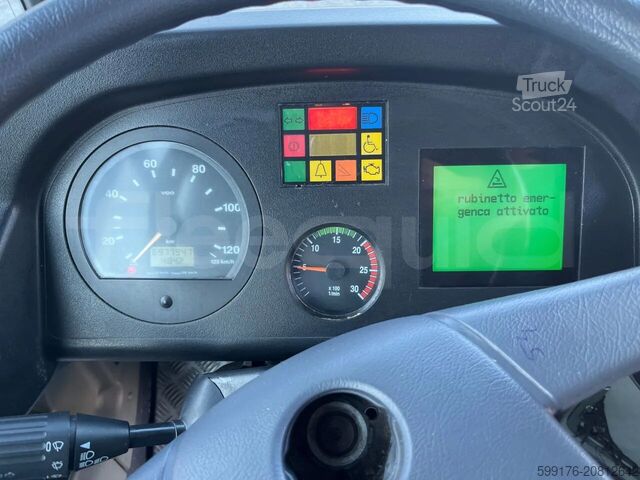 Autobus articolato Mercedes-Benz O 530