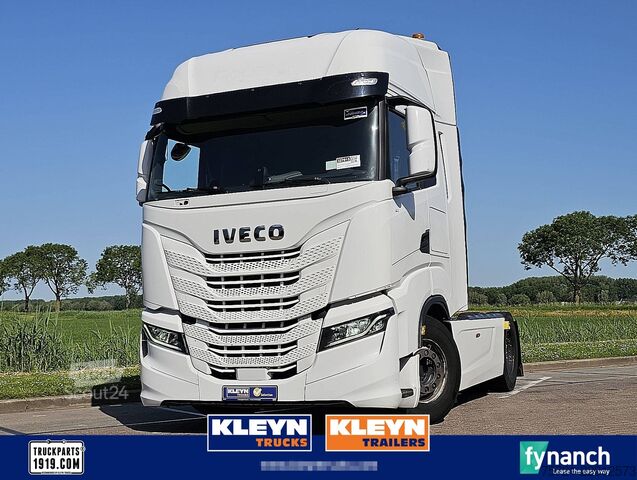 Standaard trekker IVECO S-WAY AS440S51 Standklima,full air