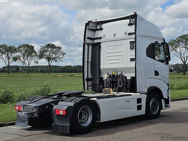 Standaard trekker IVECO S-WAY AS440S51 Standklima,full air