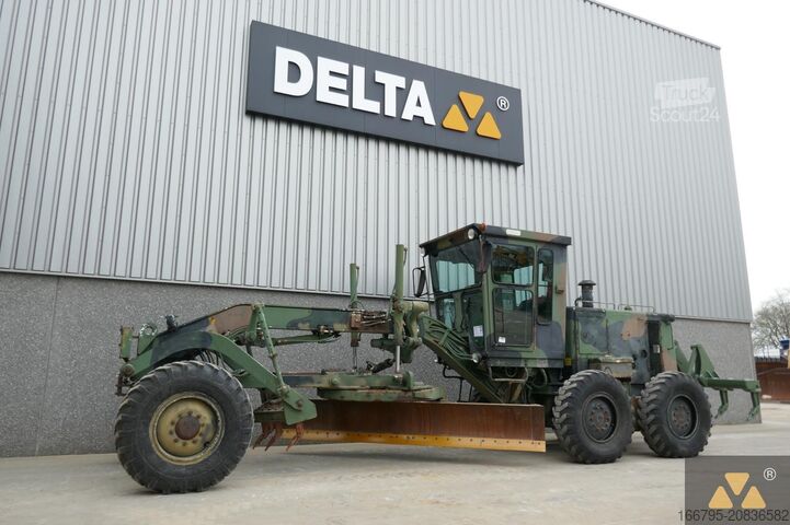 Grader Caterpillar 130G Ex-army