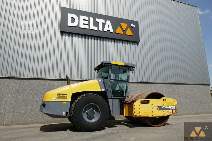 Single drum roller Dynapac CA3500D