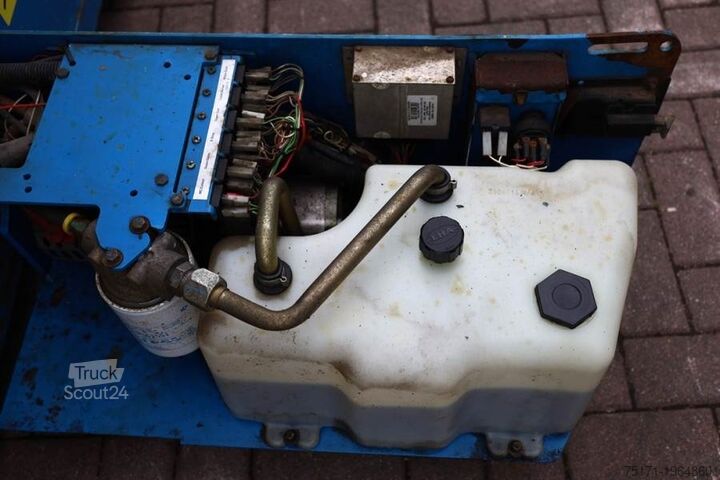 Schaarlift Genie GS3246 Electric, Working Height 11.75 m, 318kg Cap