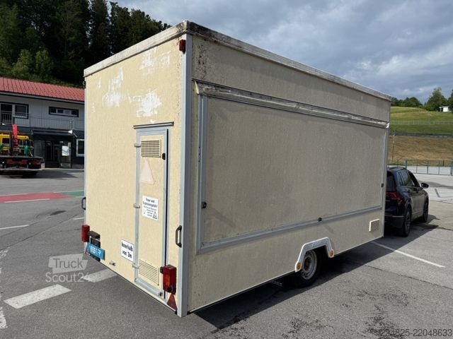 Remorcă de vânzare Gamo GAMO VSA 430 PL Anhänger Grillhendel &Pommes