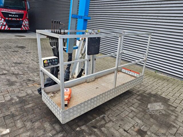 Gelenkteleskoparbeitsbühne Niftylift Manlift Lowrider