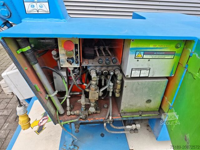 Gelenkteleskoparbeitsbühne Niftylift Manlift Lowrider