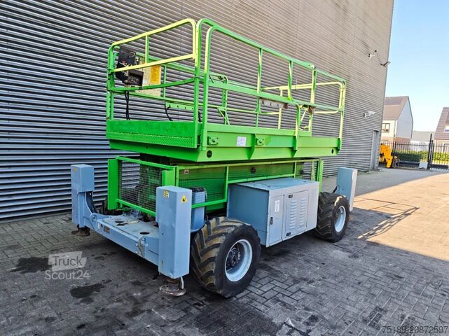 Scissor lift JLG 33 RTS