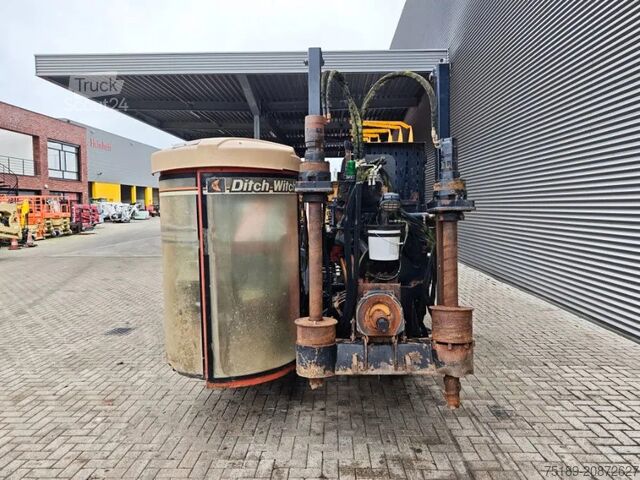 Mașină de găurit Ditch Witch JT30